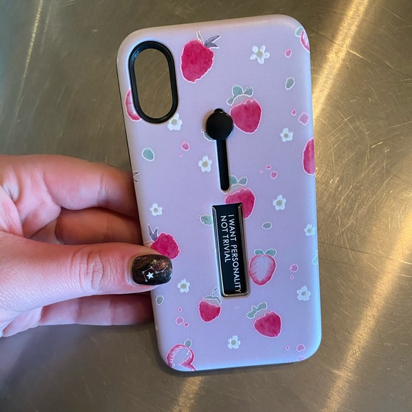 IPhone XS Max Looped Case - Picture 1 of 3